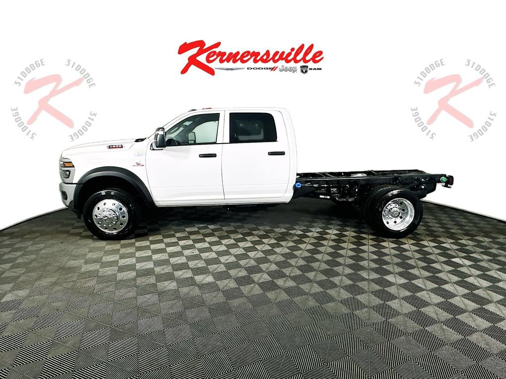 New 2026 RAM 5500 Tradesman w/ Chrome Appearance Group AWD/4WD image 4