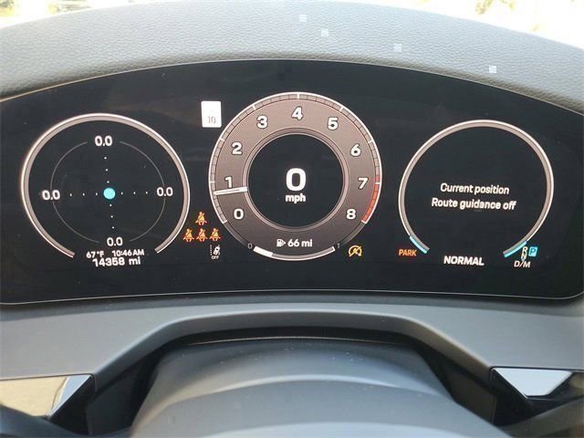 Certified 2025 Porsche Panamera image 26