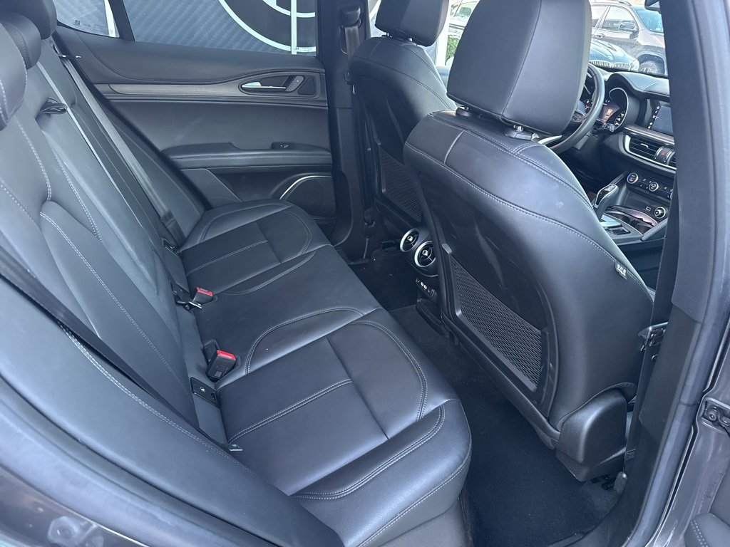 Used 2023 Alfa Romeo Stelvio Ti image 54