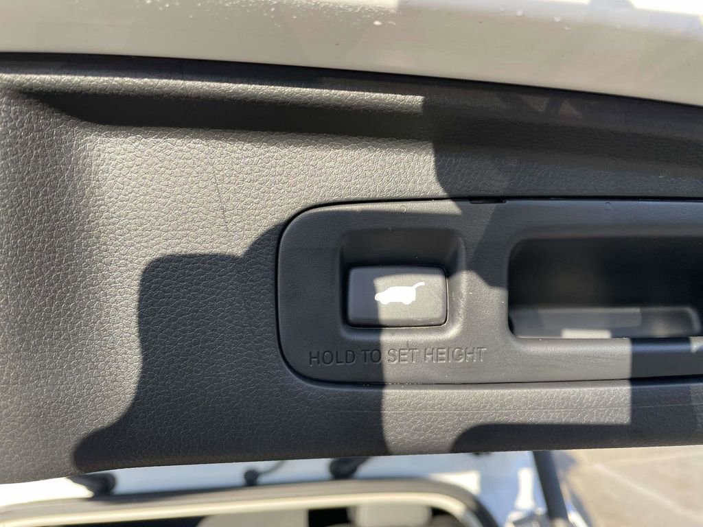 Used 2026 Honda CR-V EX-L image 49