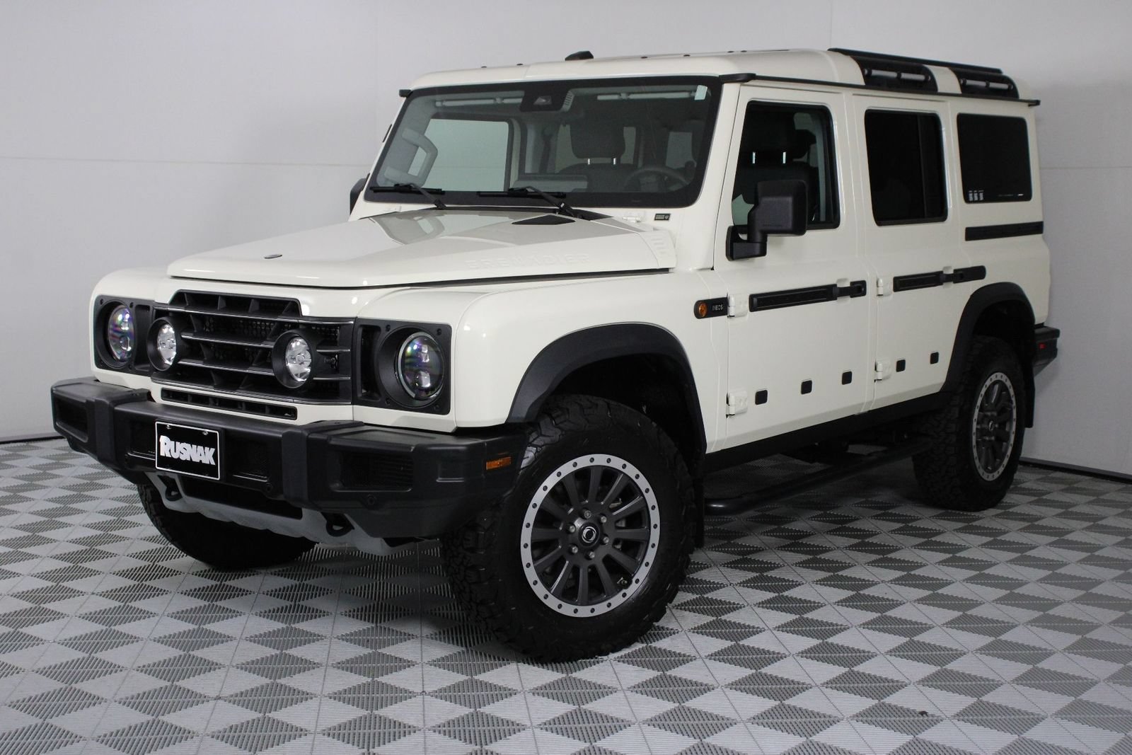 Used 2025 INEOS Grenadier AWD/4WD image 3