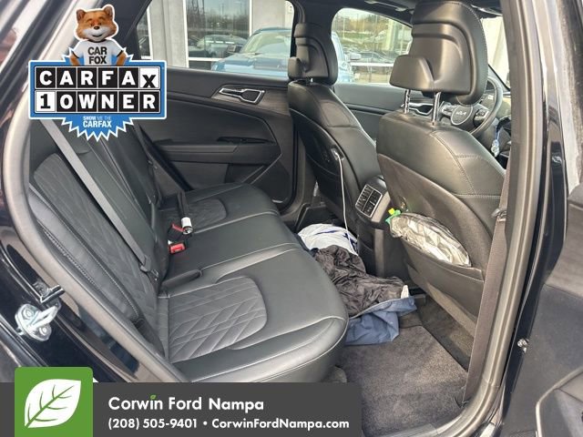 Used 2025 Kia Sportage X-Line w/ Premium Package image 11