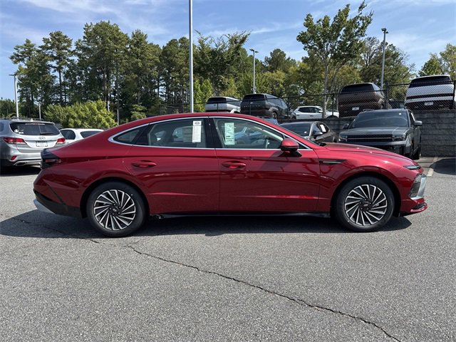 New 2025 Hyundai Sonata SEL image 8