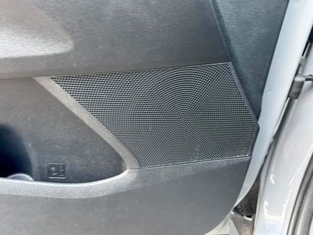 Used 2024 Kia Sorento S FWD image 16