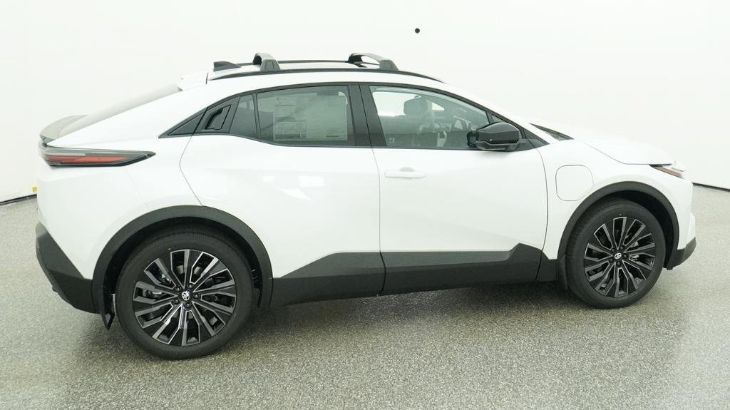 New 2026 Toyota C-HR AWD/4WD image 30