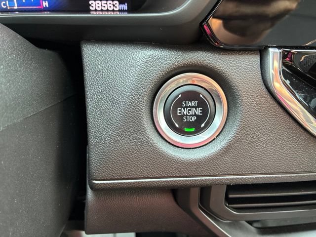 Used 2024 Chevrolet Colorado Trail Boss w/ Technology Package AWD/4WD image 22
