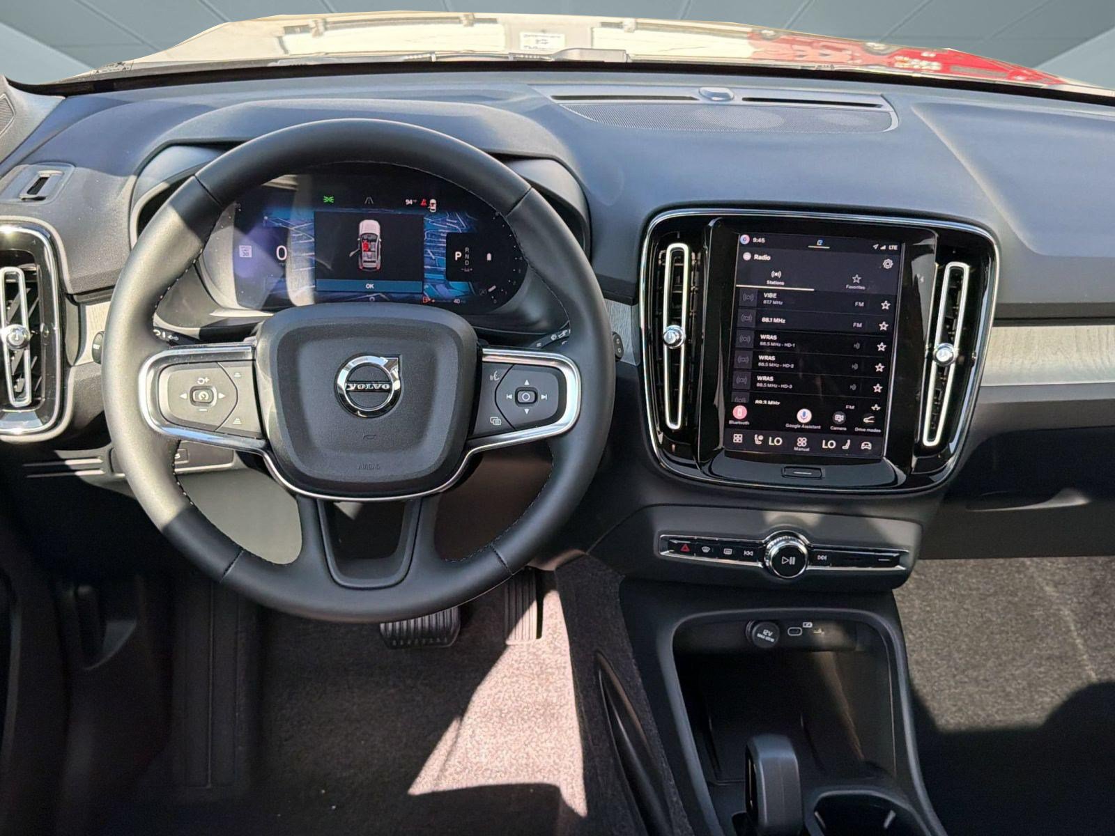 New 2026 Volvo XC40 B5 Core w/ Protection Package Premier AWD/4WD image 28