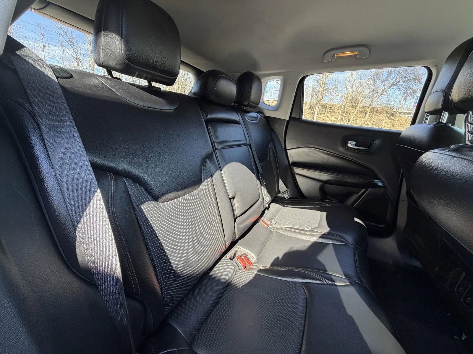 Used 2018 Jeep Compass Limited w/ Navigation Group image 16