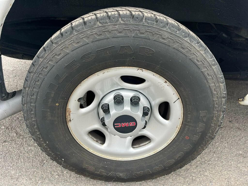 Used 2019 GMC Savana 2500 Extended image 24