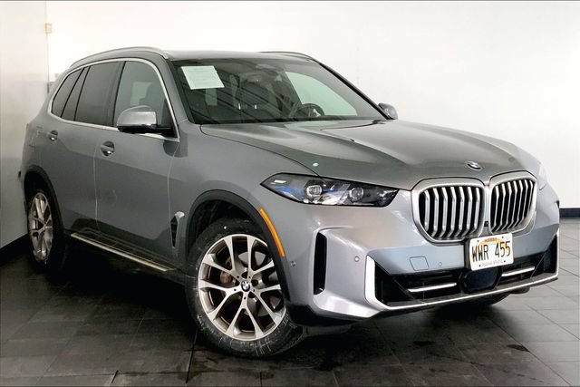 Used 2024 BMW X5 xDrive40i AWD/4WD image 2