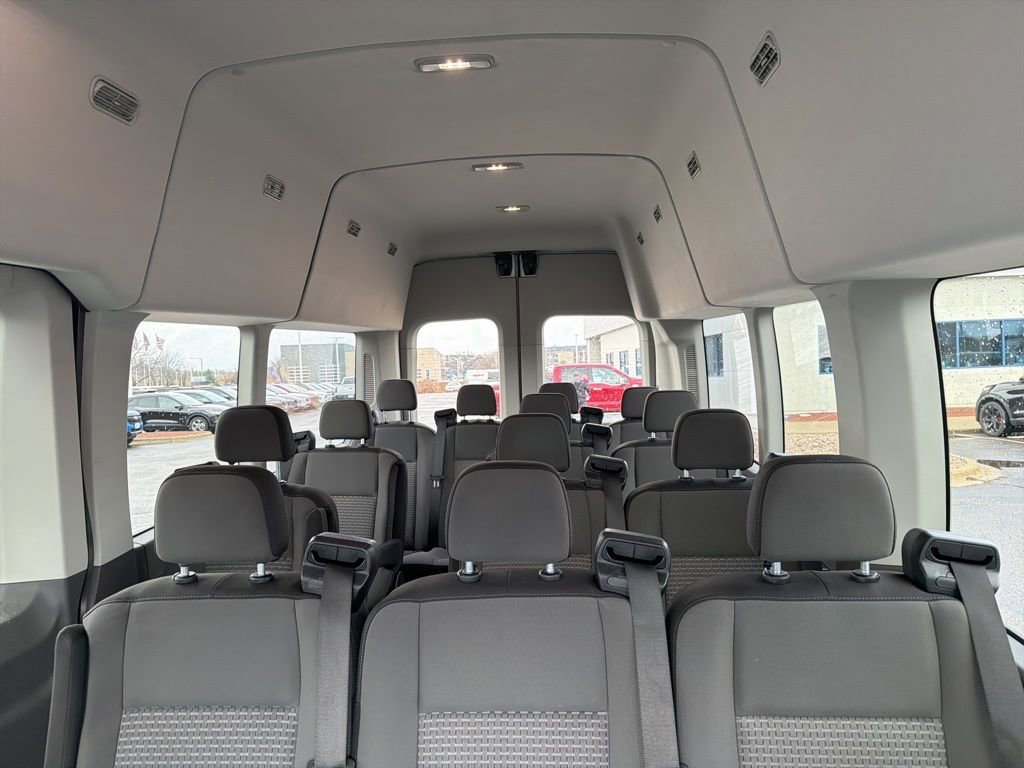 Used 2024 Ford Transit 350 XLT image 25
