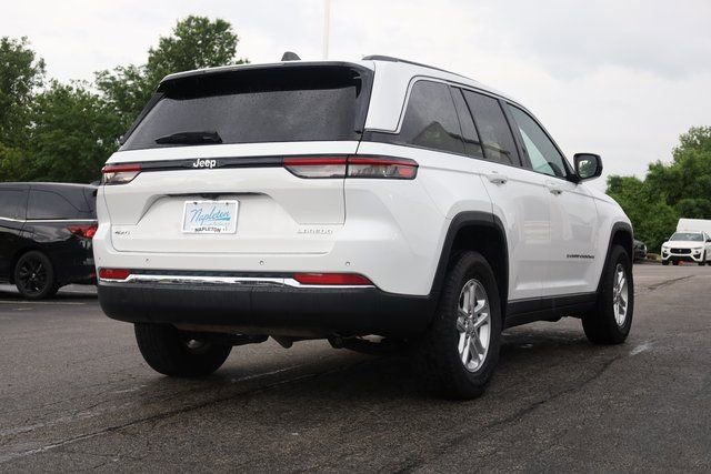 Used 2023 Jeep Grand Cherokee Laredo image 6