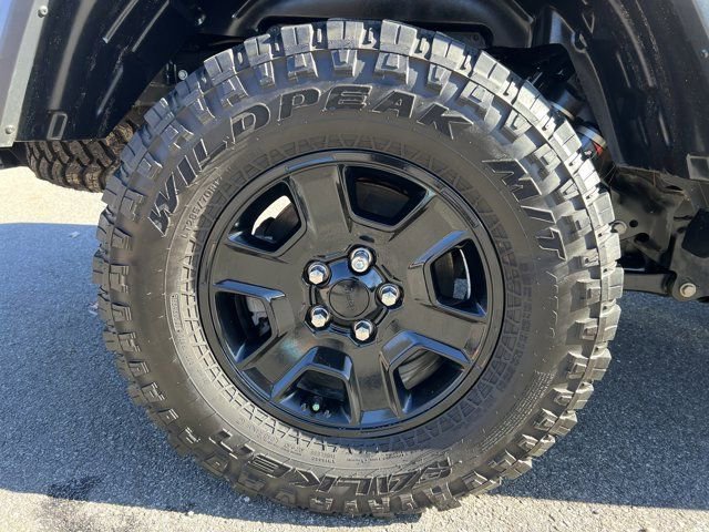 Certified 2022 Jeep Gladiator Mojave w/ LED Lighting Group image 20