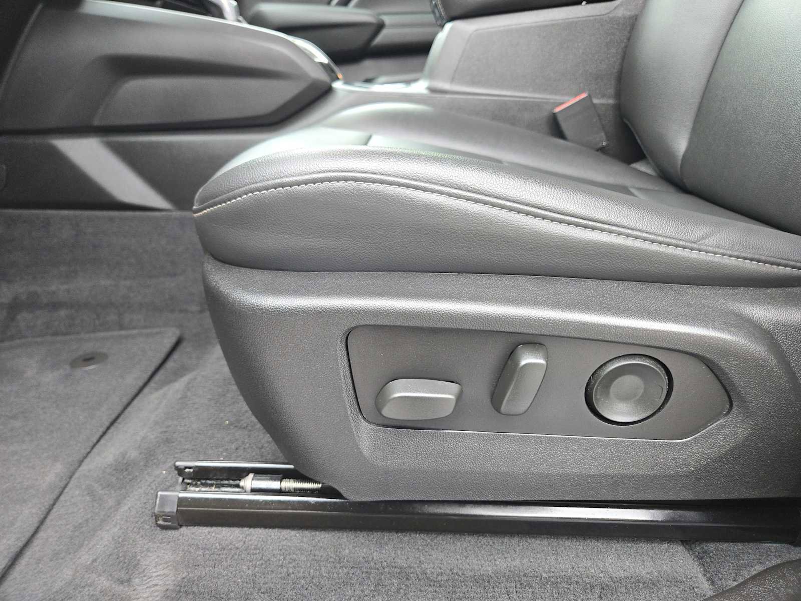 Certified 2023 GMC Canyon Elevation w/ Elevation Premium Package image 21