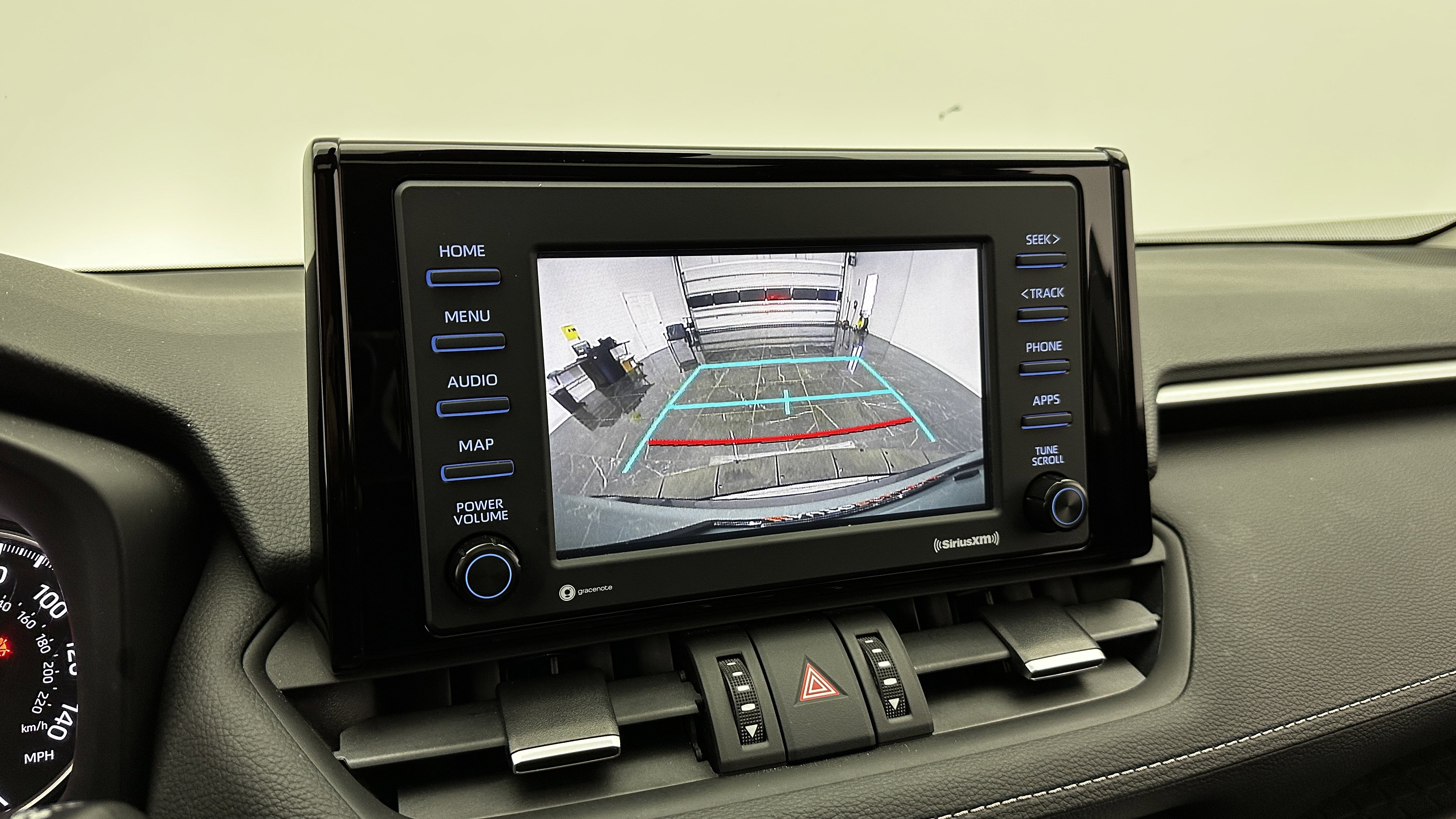 Used 2022 Toyota RAV4 XLE Premium image 24