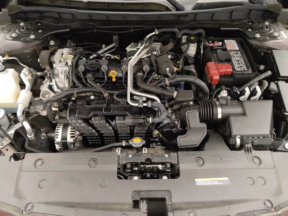 Used 2025 Nissan Altima 2.5 SV FWD image 30