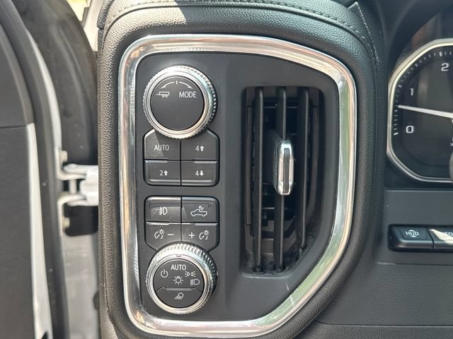 Used 2022 GMC Sierra 2500 Denali w/ Technology Package AWD/4WD image 24