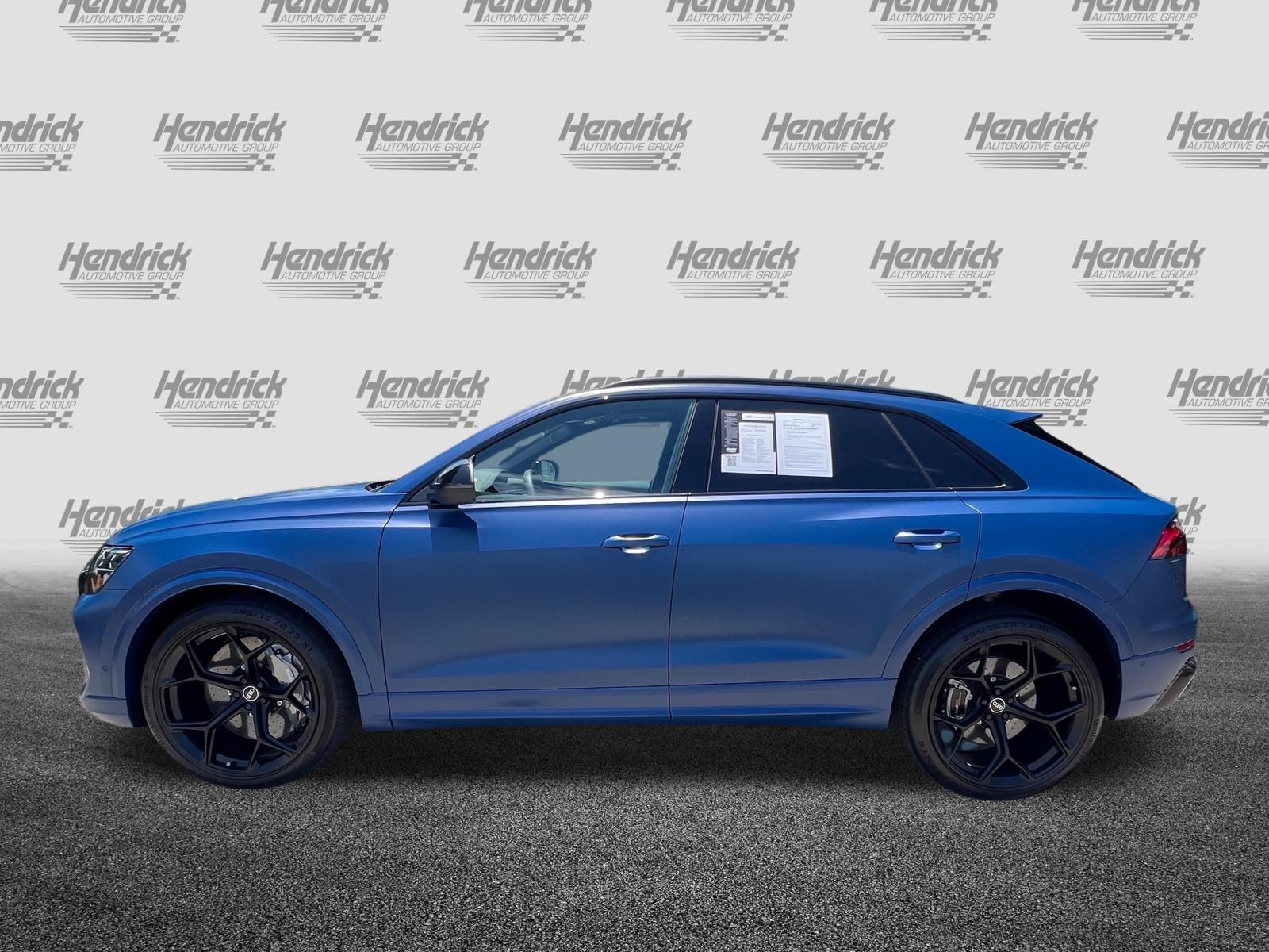 Certified 2025 Audi RS Q8 performance AWD/4WD image 6