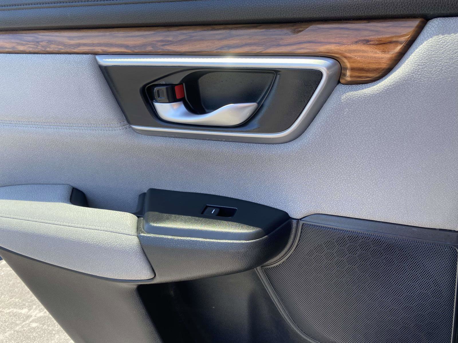 Used 2019 Honda CR-V EX image 14