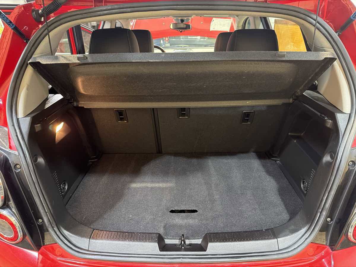 Used 2012 Chevrolet Sonic LTZ FWD image 12