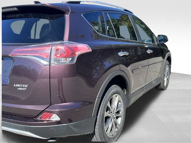 Used 2016 Toyota RAV4 Limited w/ Advanced Technology Package AWD/4WD image 4