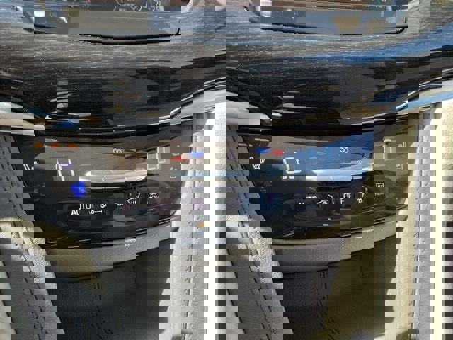 Certified 2024 Cadillac XT6 Premium Luxury w/ Technology Package image 21