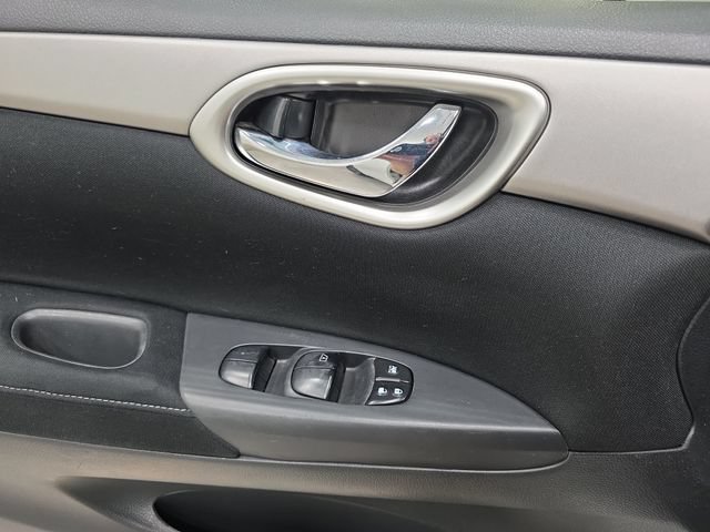 Used 2015 Nissan Sentra S FWD image 26