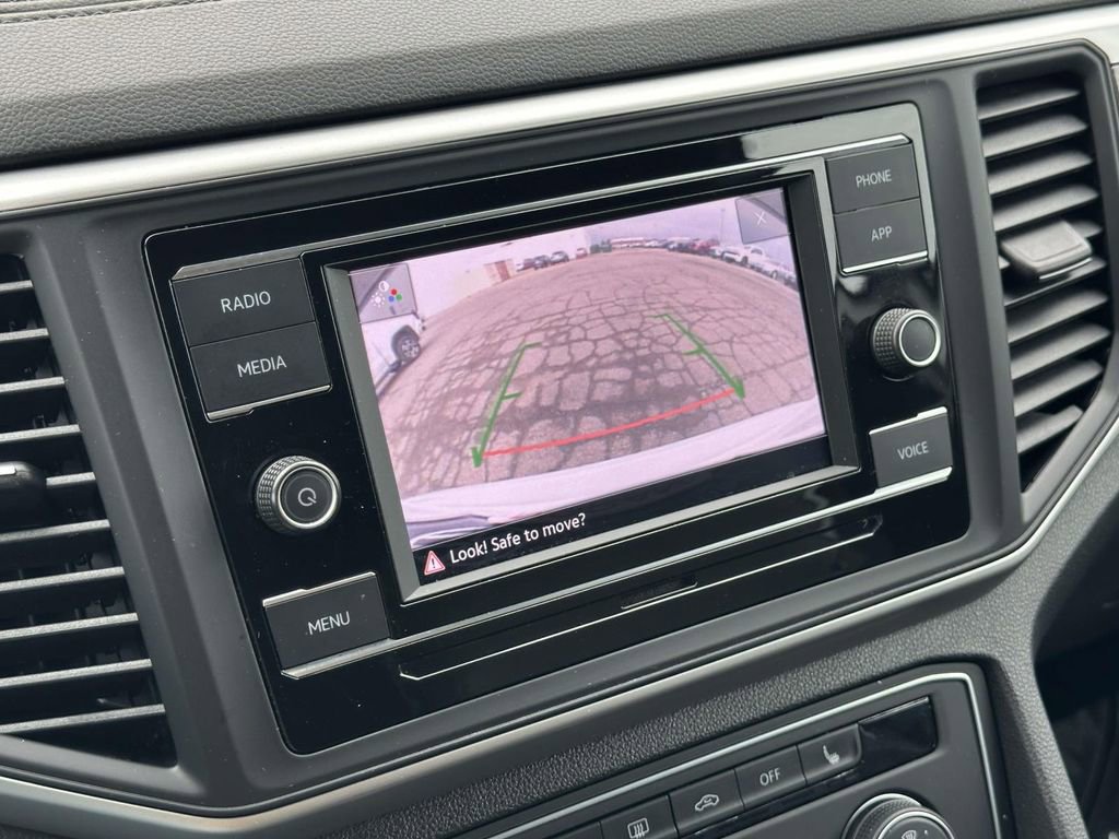 Certified 2023 Volkswagen Atlas Cross Sport SE image 27