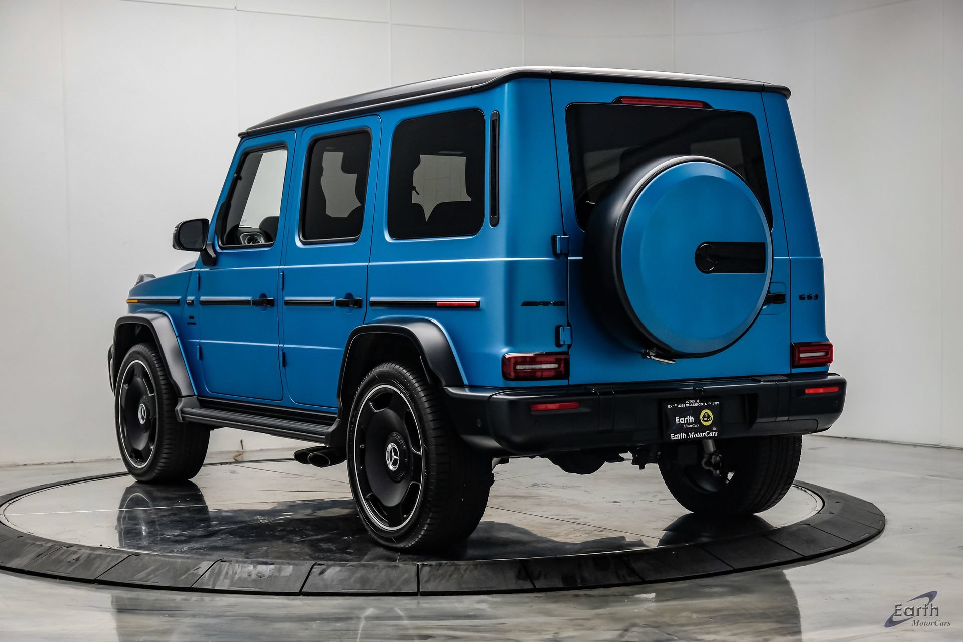 Used 2025 Mercedes-Benz G 63 AMG 4MATIC w/ Night Package Magno image 10