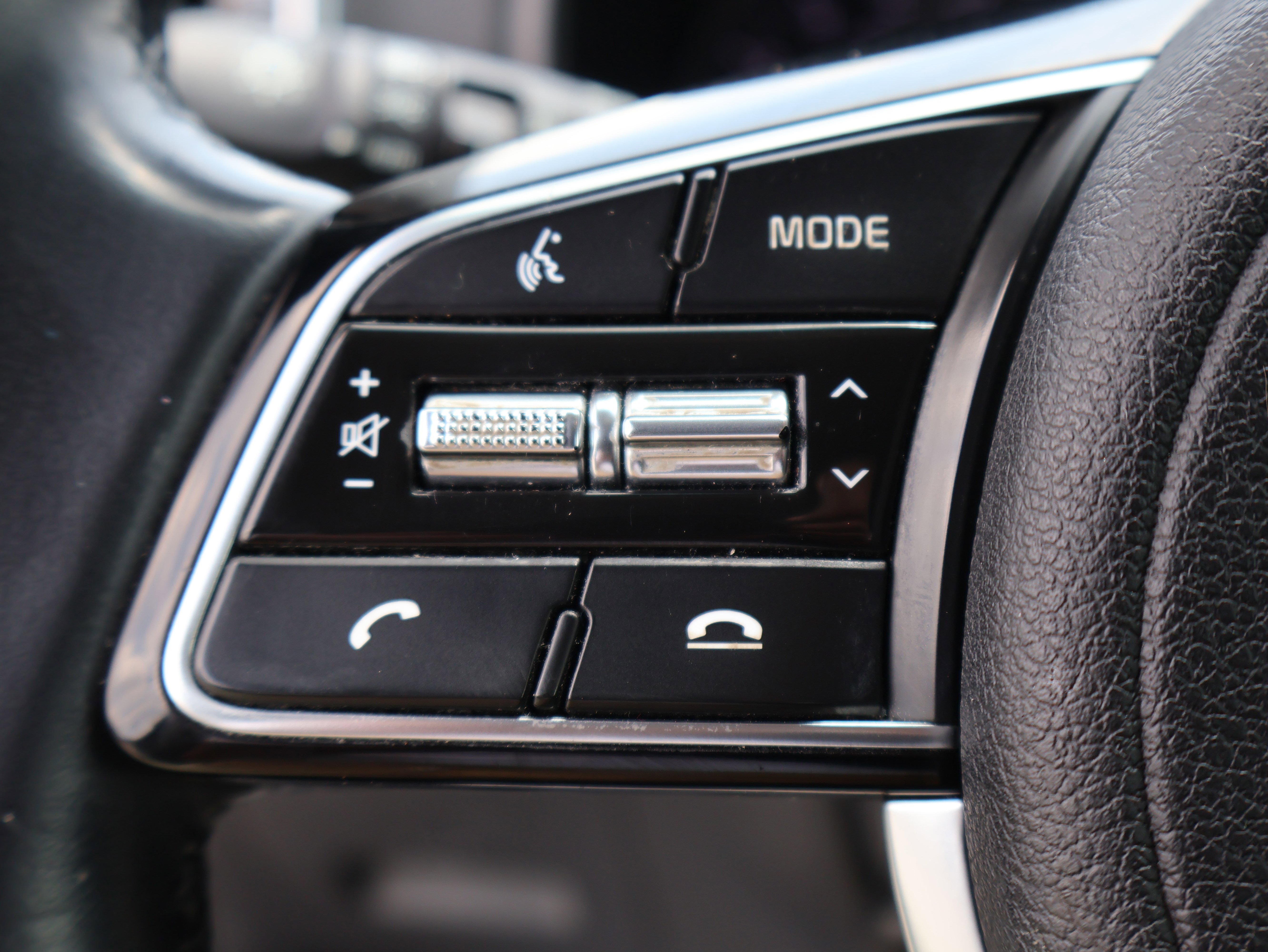 Used 2020 Kia Sportage EX FWD image 30