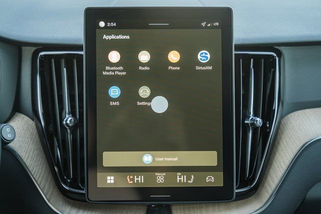 New 2026 Volvo XC60 B5 Plus w/ Climate Package image 23