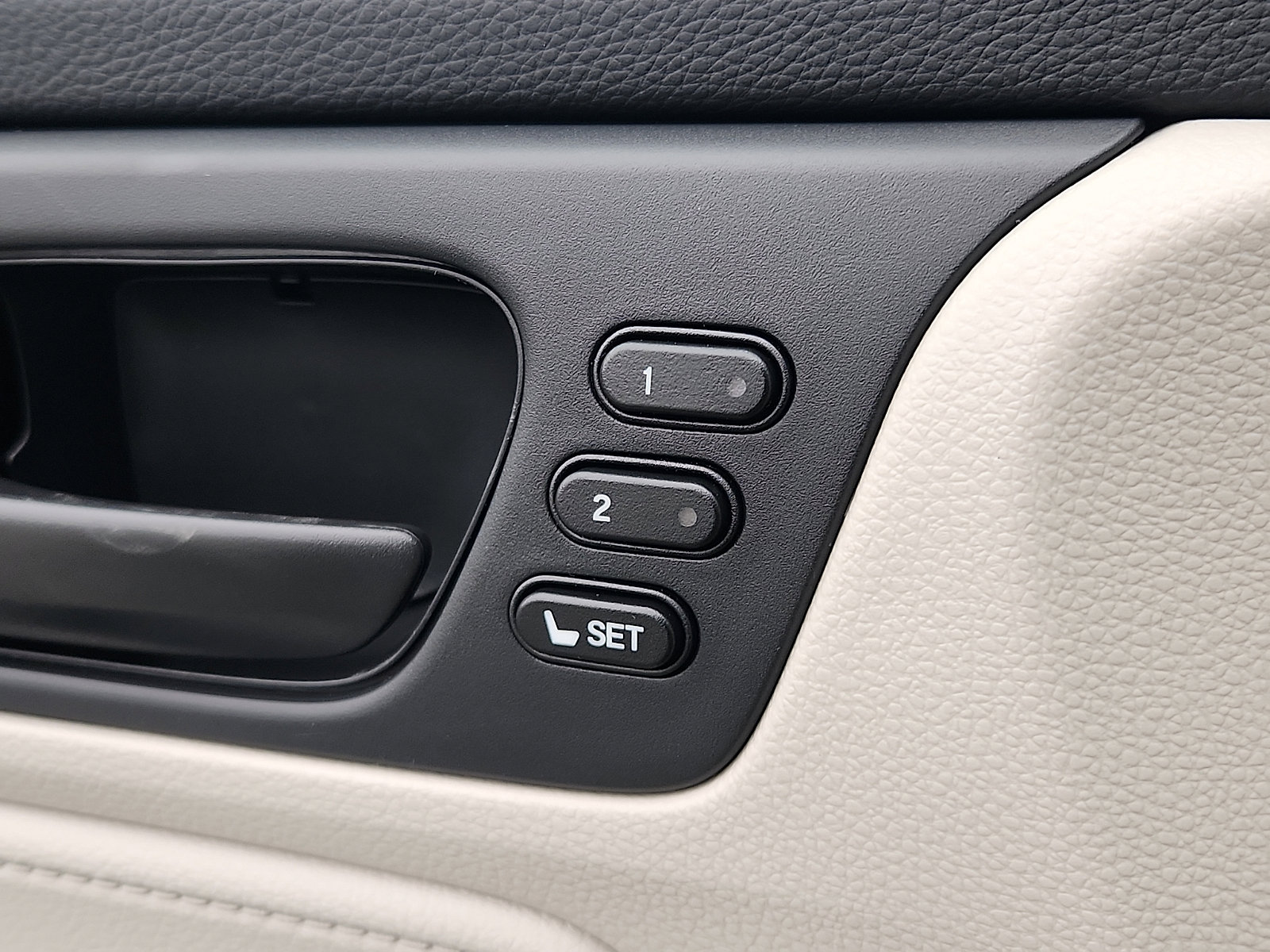 New 2026 Honda Odyssey EX-L image 16