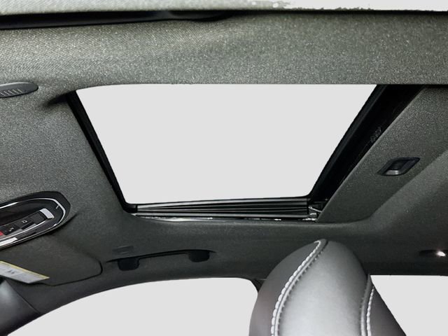 New 2025 Jeep Grand Cherokee Altitude image 25