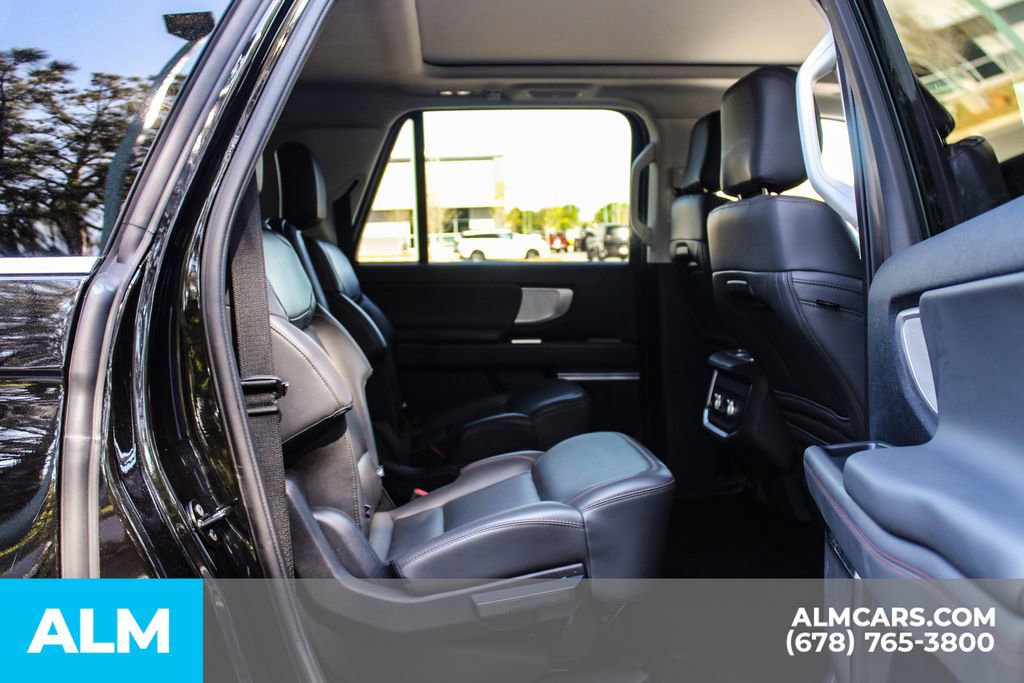 Used 2025 Ford Expedition Max Active AWD/4WD image 21