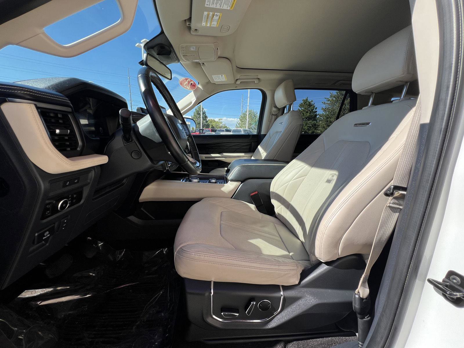 Used 2023 Ford Expedition Max Platinum image 29