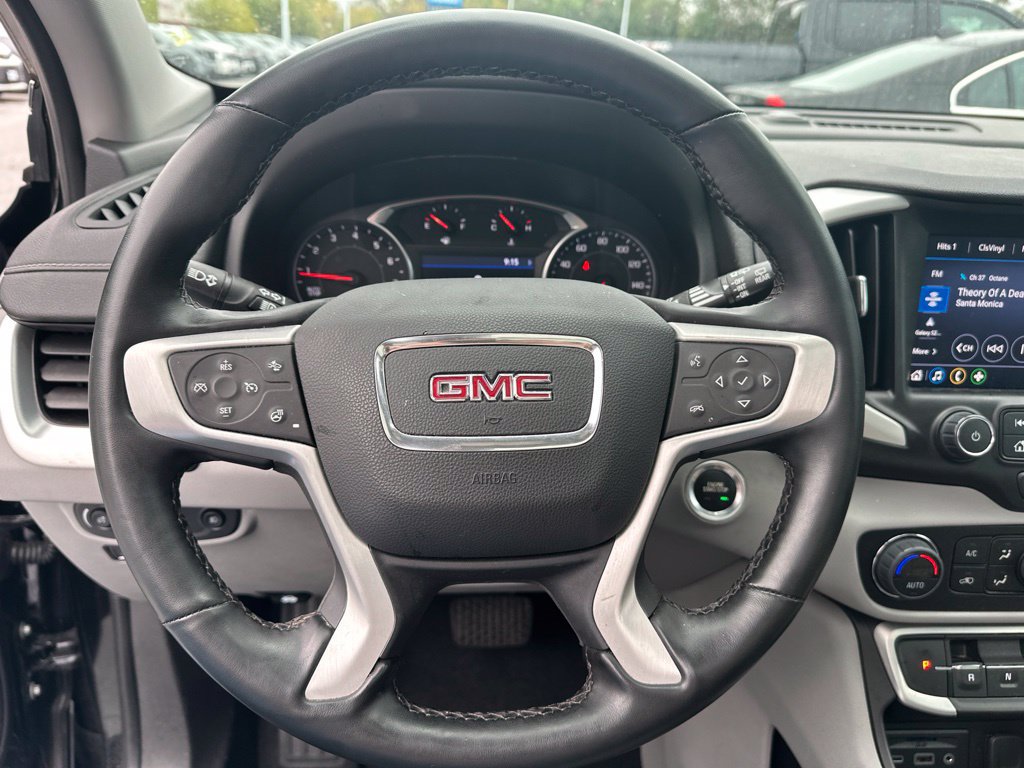 Used 2023 GMC Terrain SLT AWD/4WD image 14