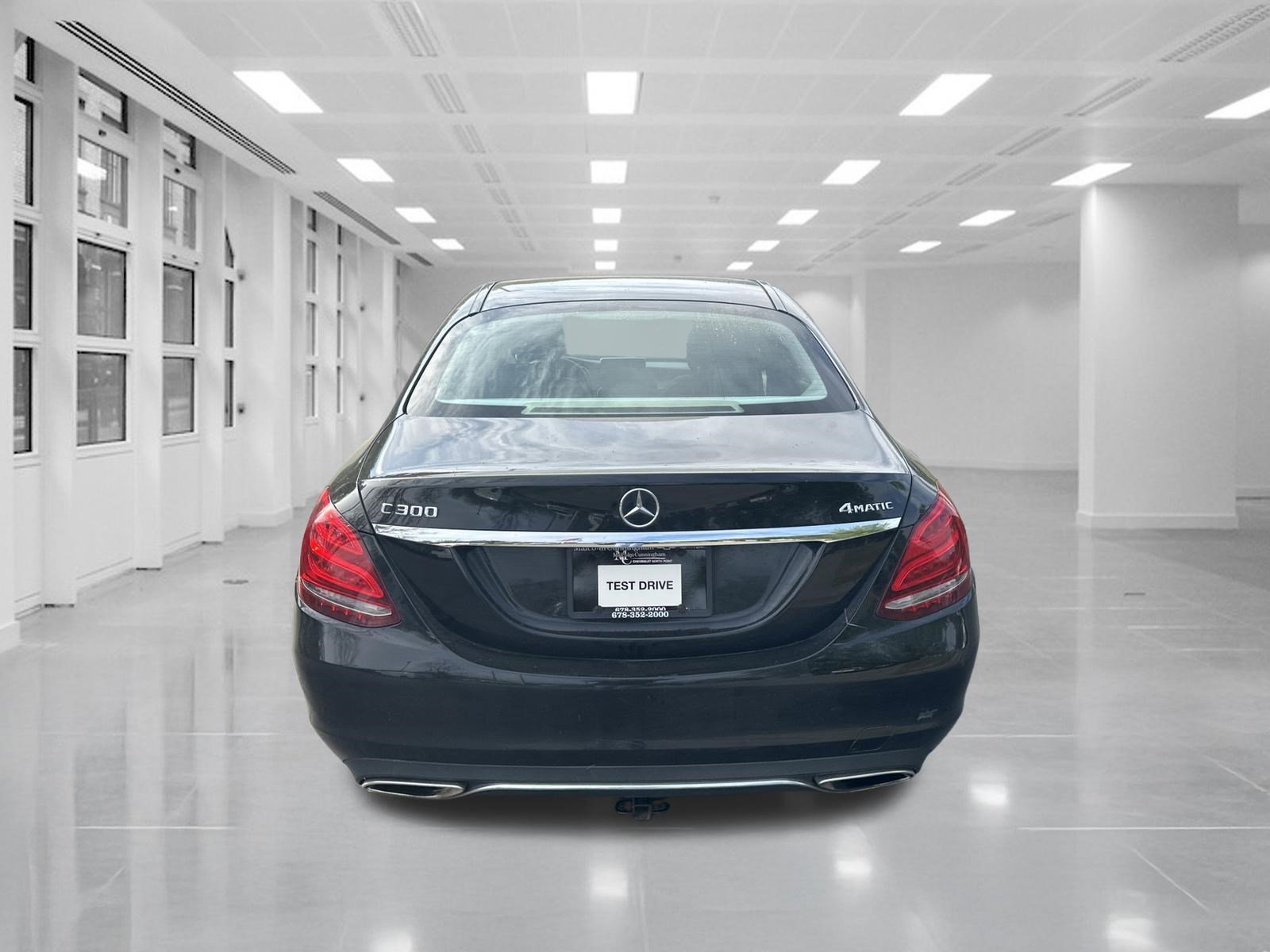 Used 2015 Mercedes-Benz C 300 4MATIC Sedan image 6