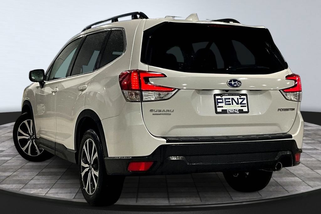 Used 2023 Subaru Forester Limited AWD/4WD image 4