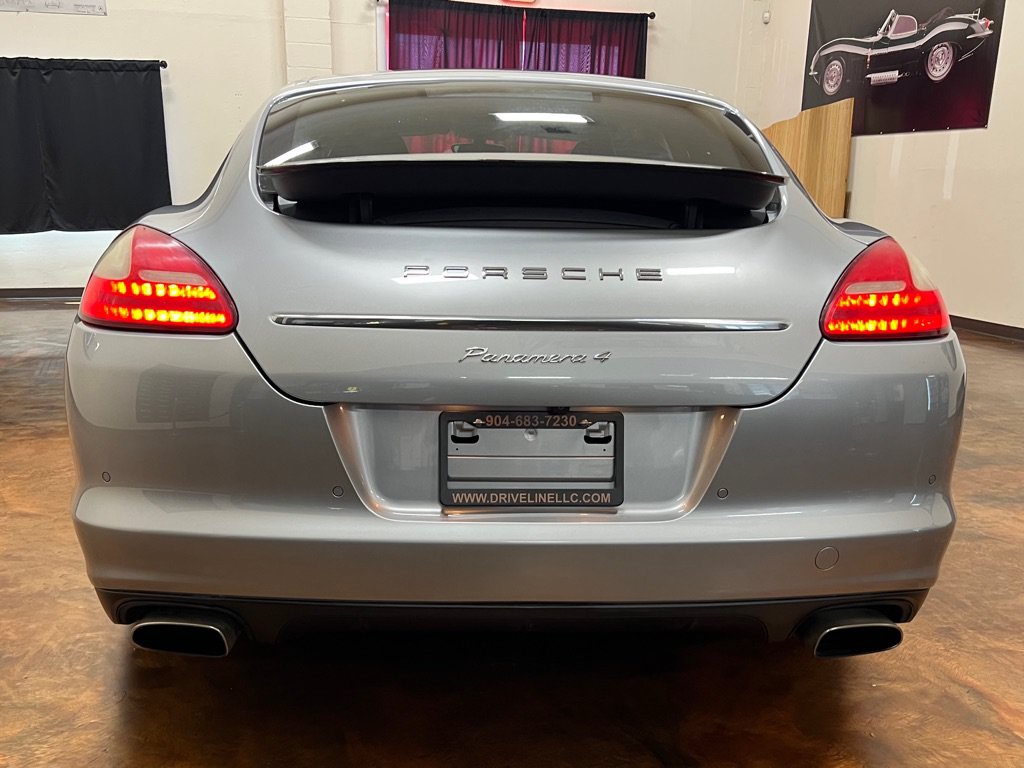 Used 2011 Porsche Panamera 4 AWD/4WD image 8
