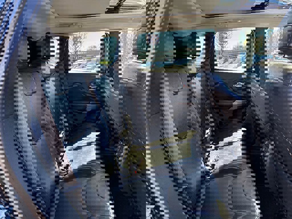 Used 2019 Jeep Cherokee Limited w/ Luxury Group image 28