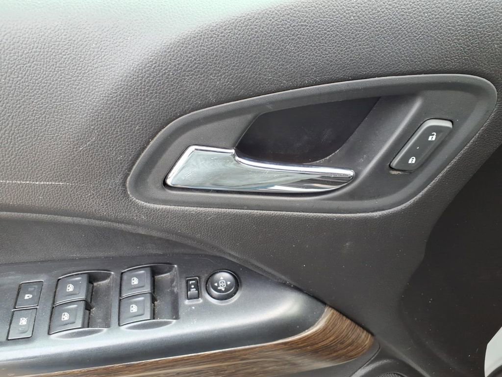 Used 2017 GMC Canyon Denali image 24