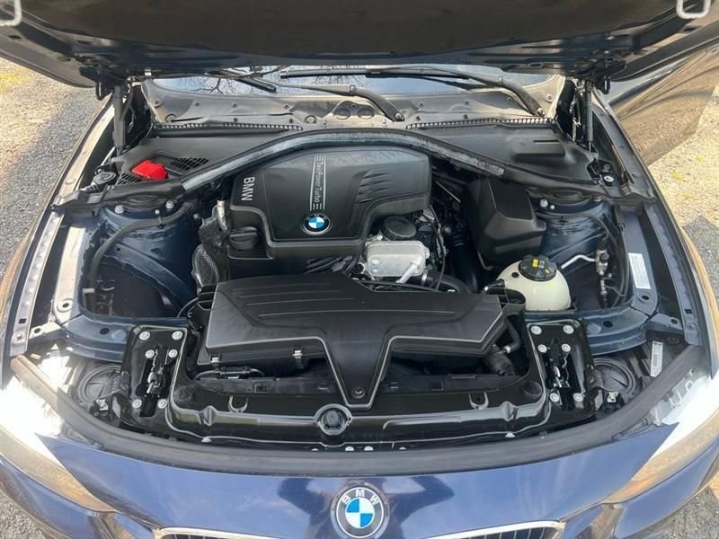 Used 2015 BMW 328i xDrive Sedan image 28