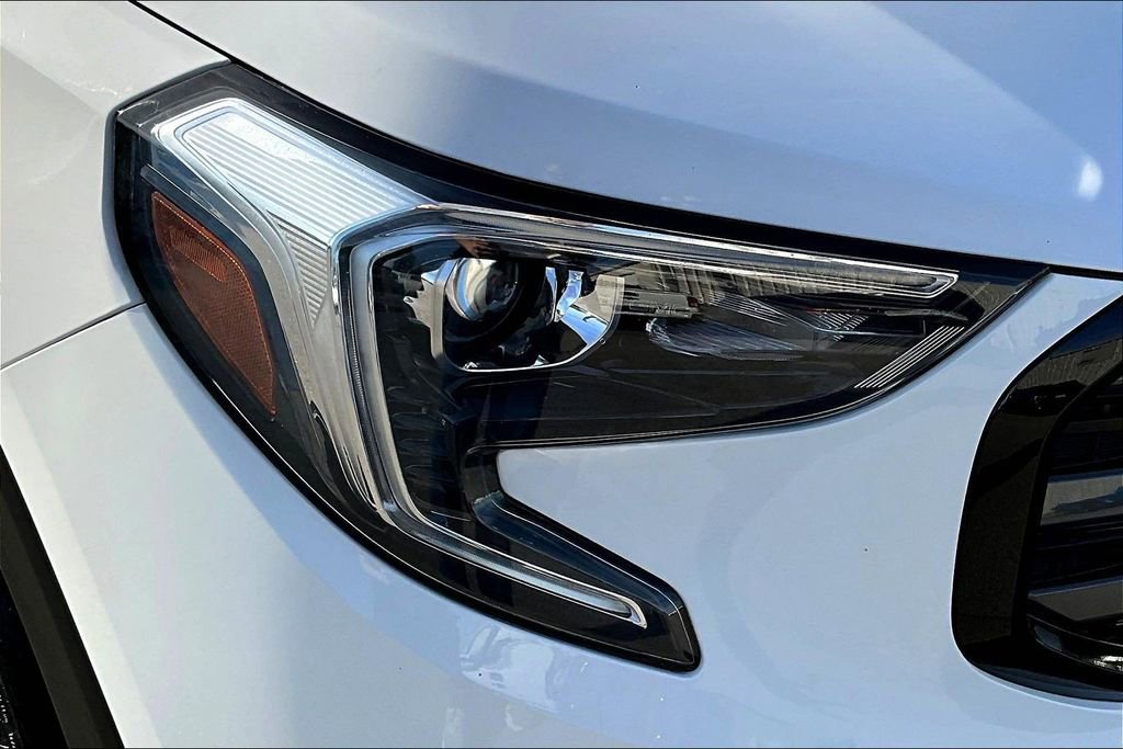 Used 2020 GMC Terrain SLE w/ Driver Convenience Package image 33