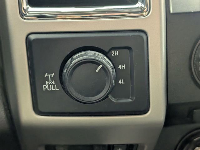 Used 2017 Ford F250 Lariat w/ Chrome Package AWD/4WD image 25