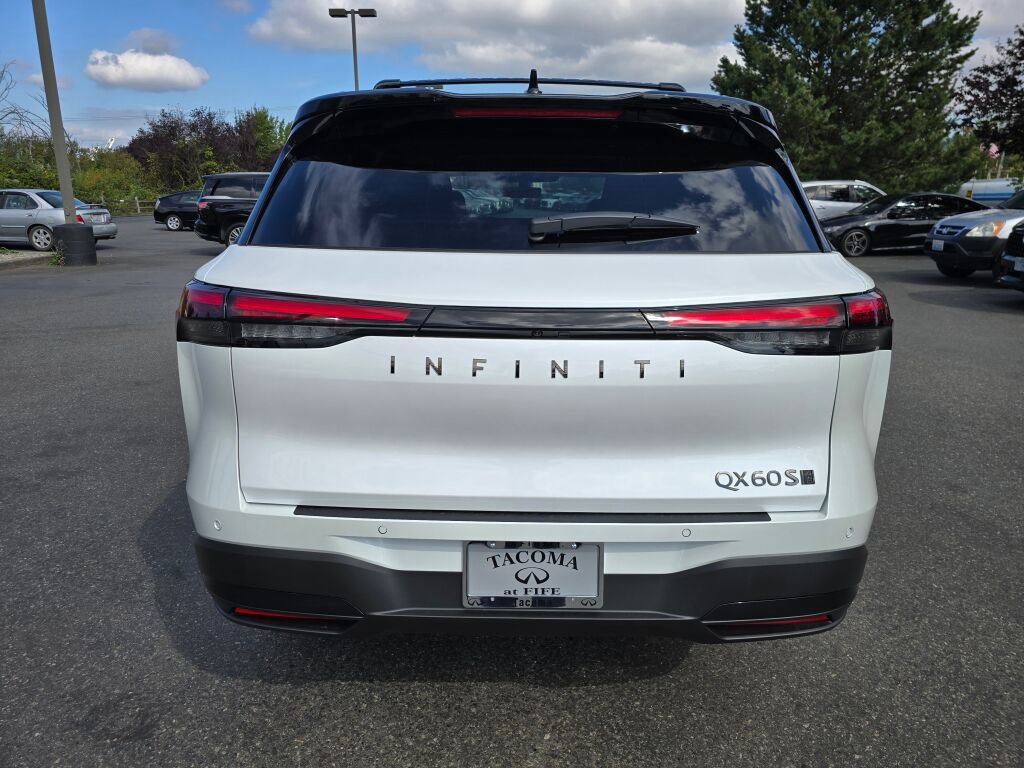 New 2026 INFINITI QX60 Sport w/ Dark Cargo Package image 6