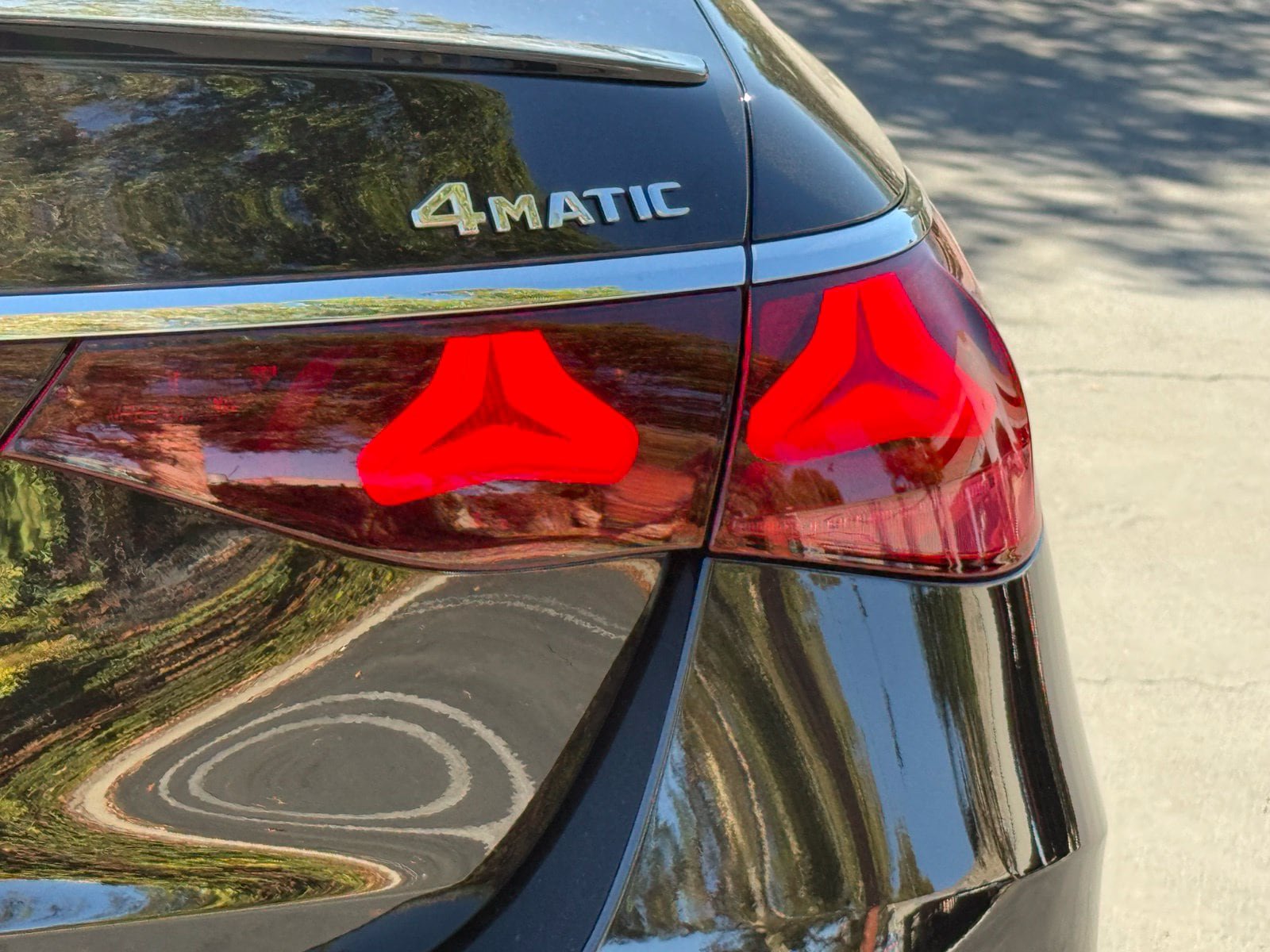 New 2026 Mercedes-Benz E 450 4MATIC Sedan image 10