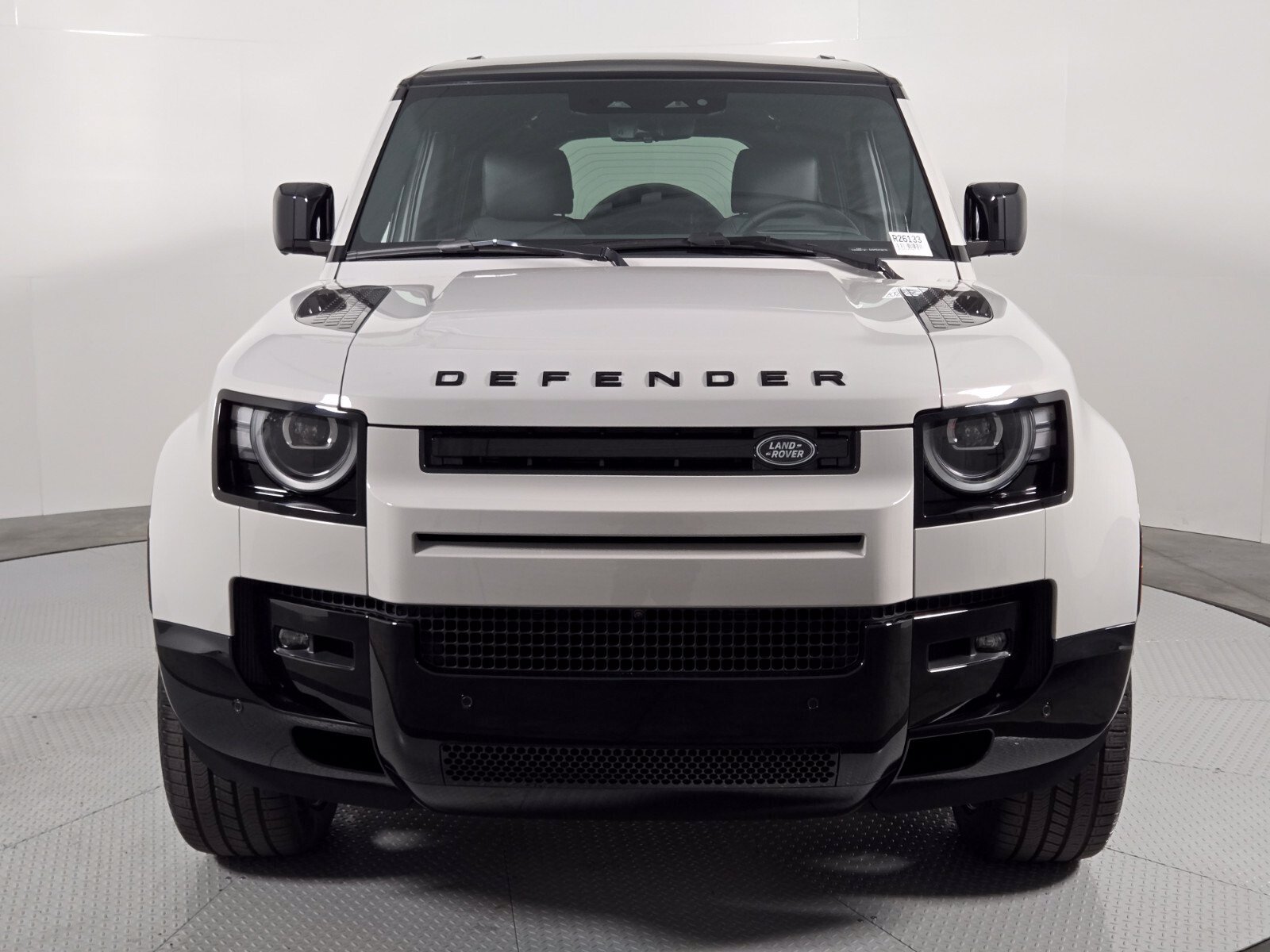 New 2026 Land Rover Defender 130 X-Dynamic SE AWD/4WD image 8