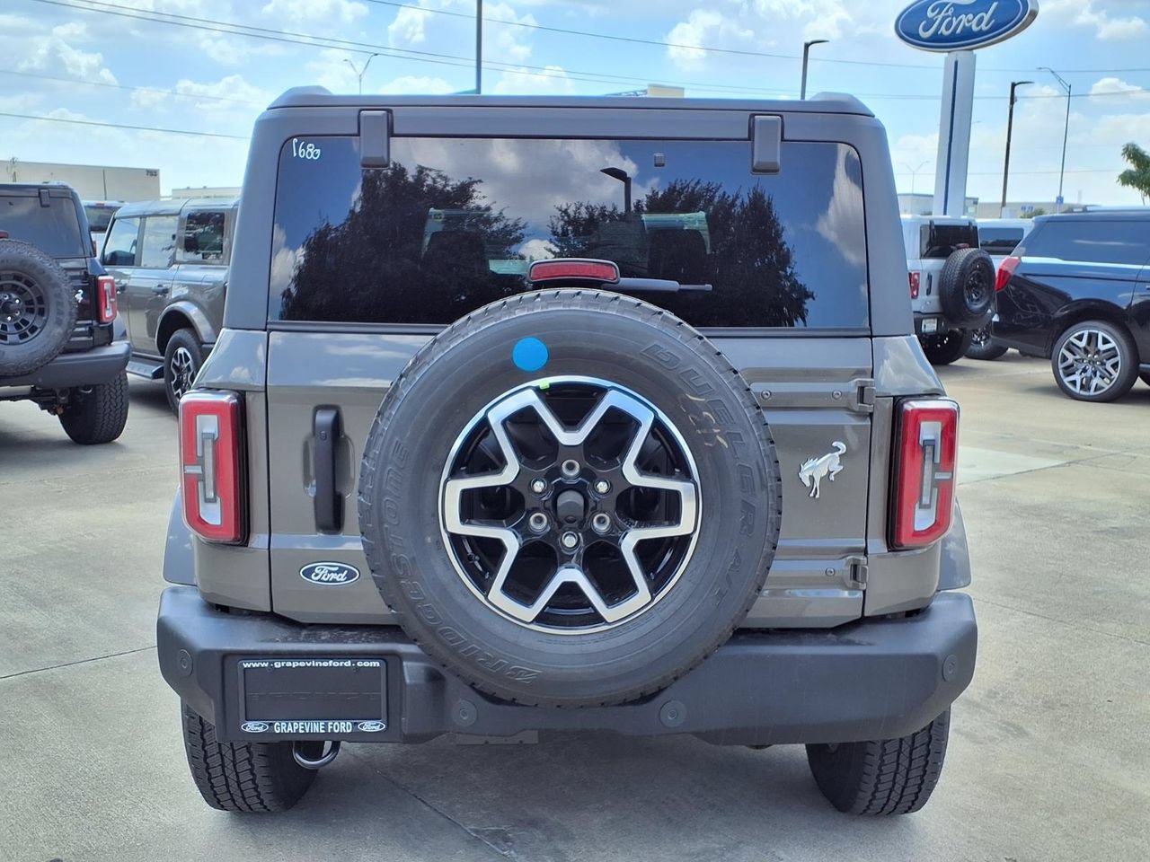 New 2026 Ford Bronco Outer Banks AWD/4WD image 5