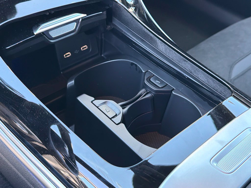 New 2026 Mercedes-Benz C 43 AMG 4MATIC Sedan image 32