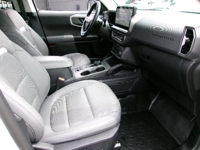 Certified 2025 Ford Bronco Sport Badlands AWD/4WD image 4